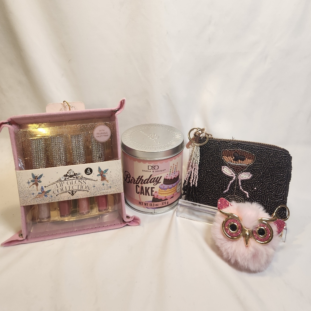Gift Set Of Lip Glosses, Candle, Keychain/Bag Charm, And Coin Purse